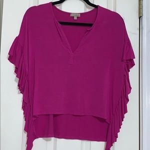 Magenta ruffle crop top!